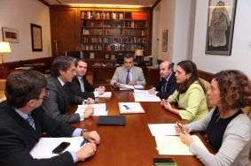 Reunión con el Grupo Socialista